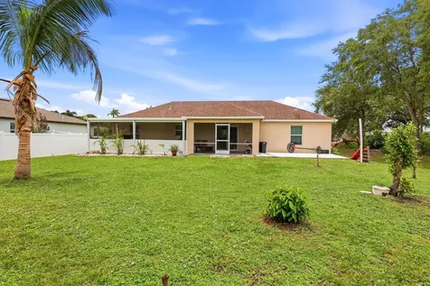 713 NW Biscayne Drive Port St Lucie FL 34983