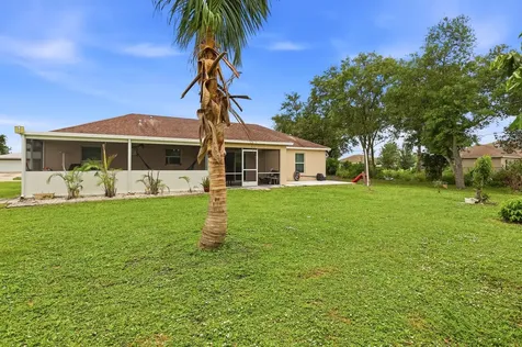 713 NW Biscayne Drive Port St Lucie FL 34983