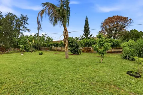713 NW Biscayne Drive Port St Lucie FL 34983