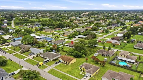 713 NW Biscayne Drive Port St Lucie FL 34983