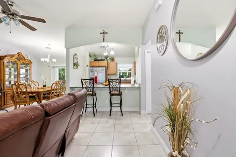713 NW Biscayne Drive Port St Lucie FL 34983