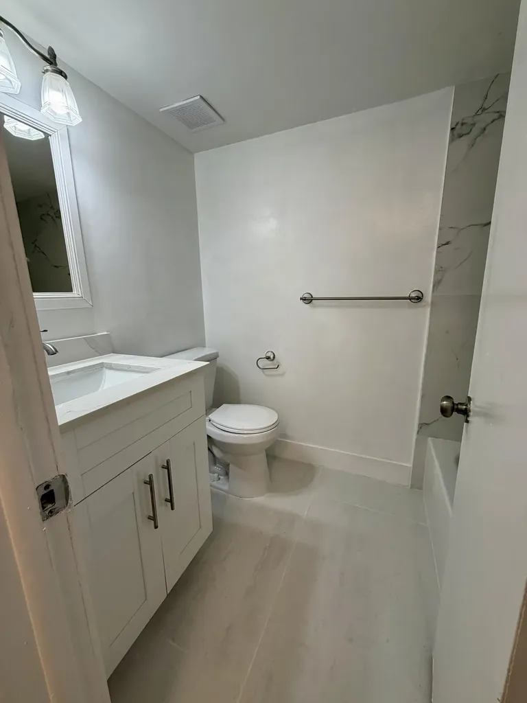 7175 Orange Drive Davie FL 33314