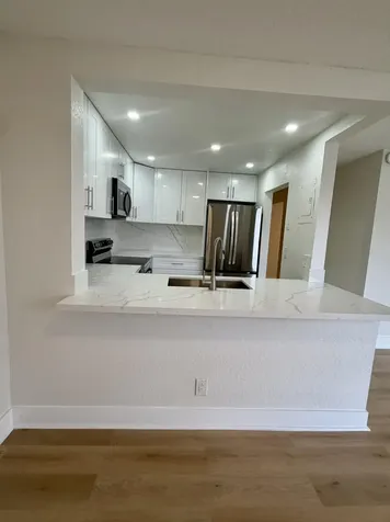 7175 Orange Drive Davie FL 33314
