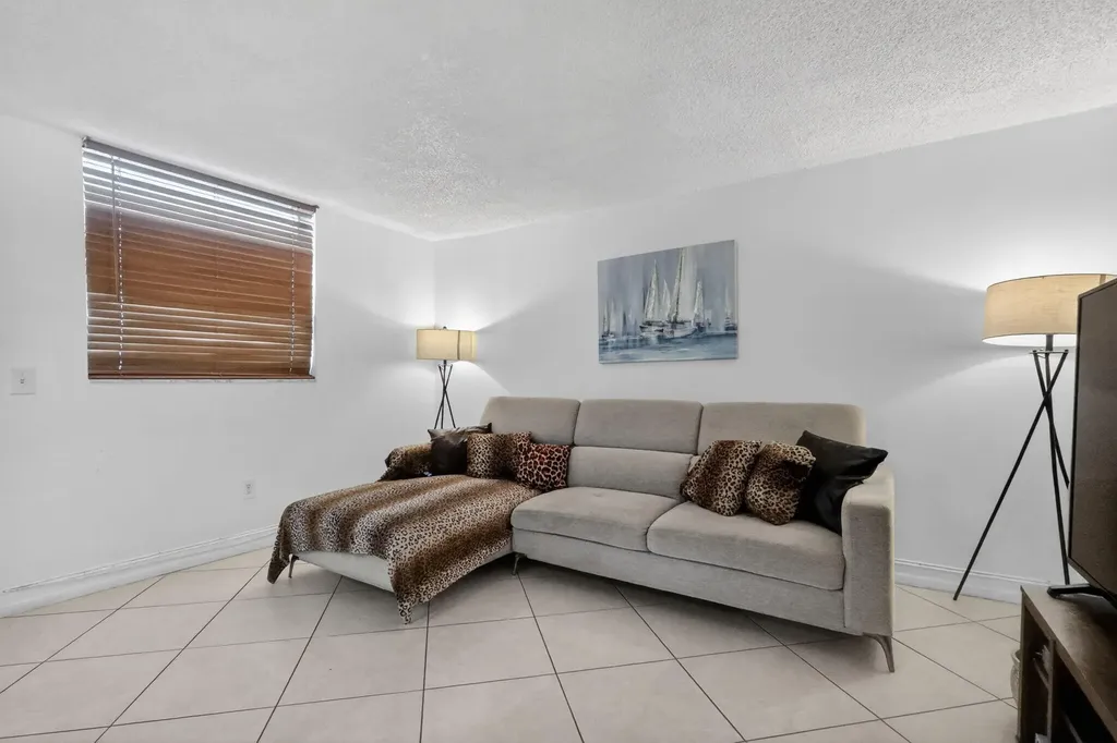 1801 S Treasure Drive North Bay Village FL 33141