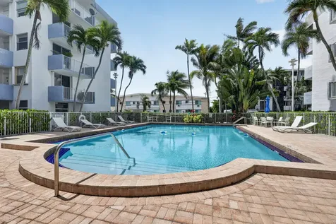 1801 S Treasure Drive North Bay Village FL 33141