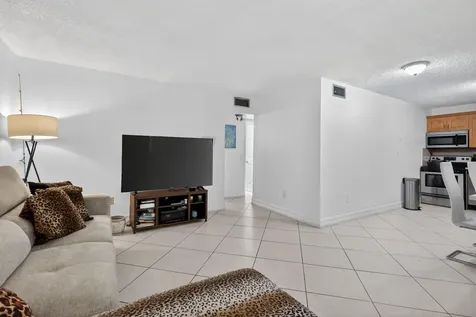 1801 S Treasure Drive North Bay Village FL 33141