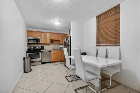 1801 S Treasure Drive North Bay Village FL 33141