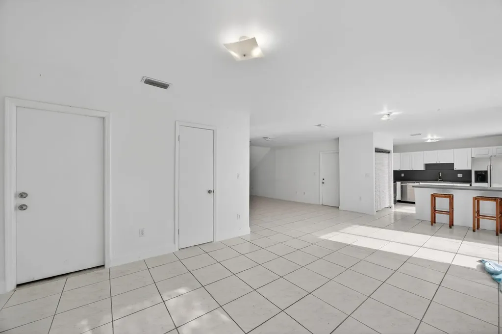27277 SW 121st Court Homestead FL 33032