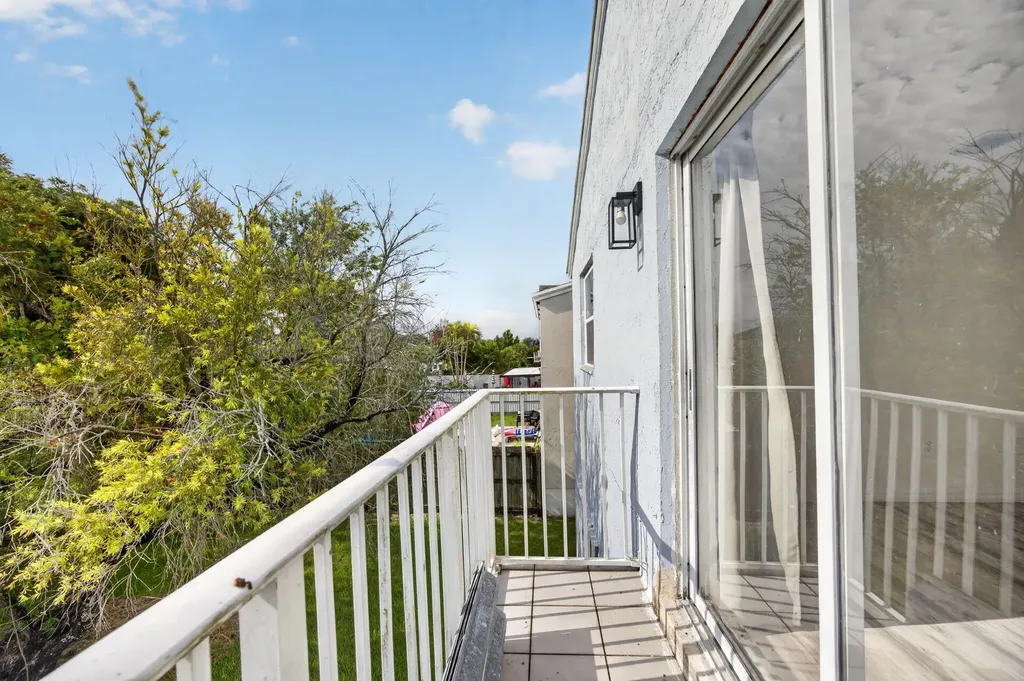 27277 SW 121st Court Homestead FL 33032