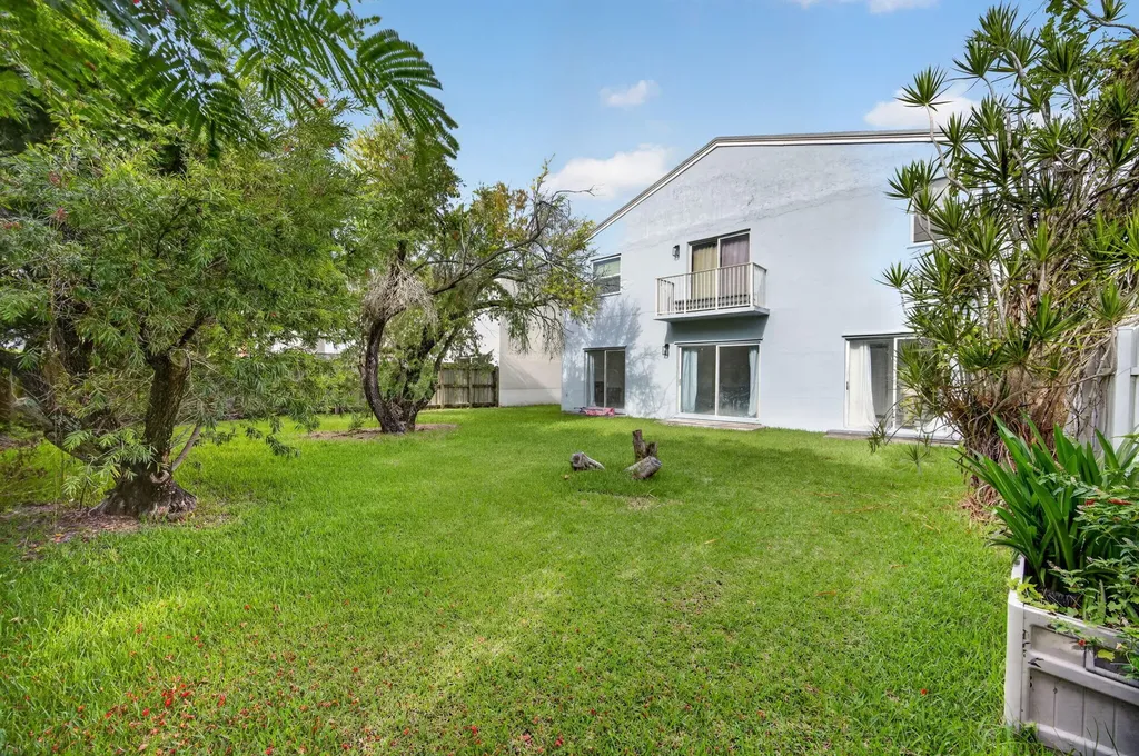 27277 SW 121st Court Homestead FL 33032