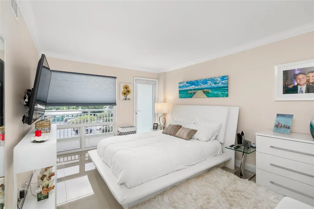 2611 N Riverside Drive Pompano Beach FL 33062