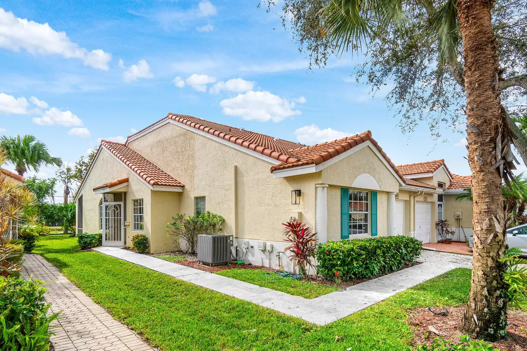 6170 Lake Hibiscus Drive Delray Beach FL 33484