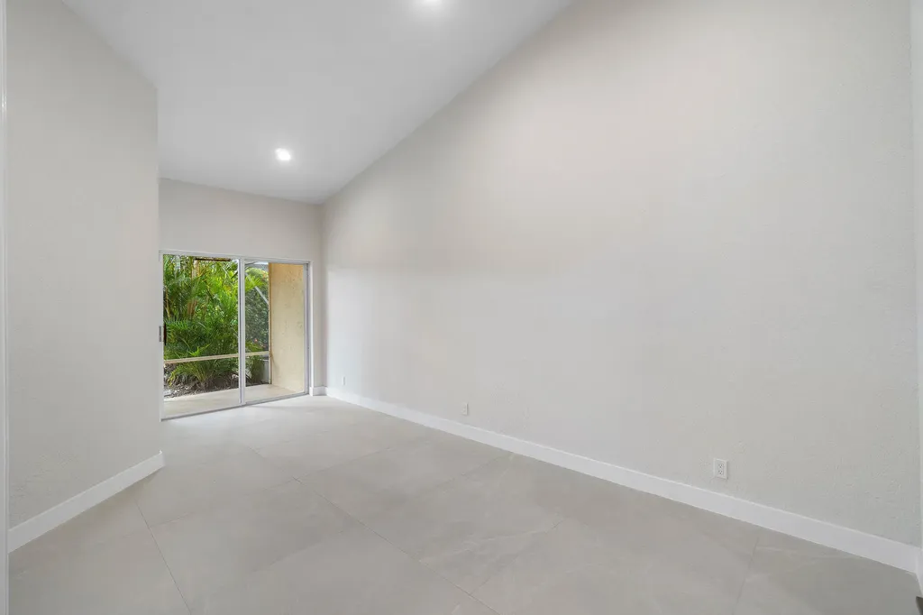 6170 Lake Hibiscus Drive Delray Beach FL 33484