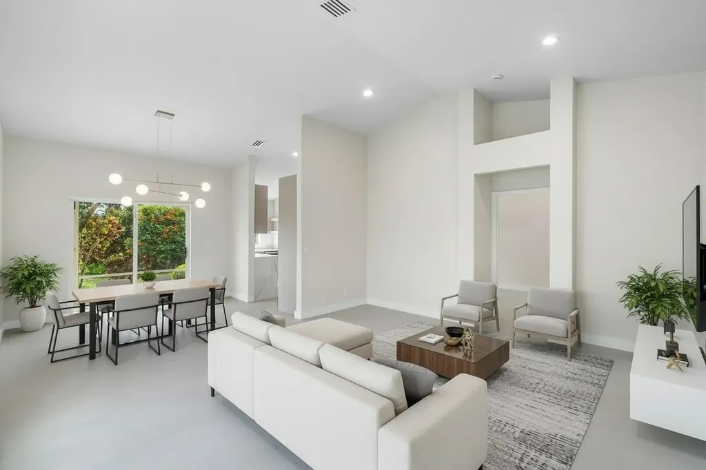 6170 Lake Hibiscus Drive Delray Beach FL 33484