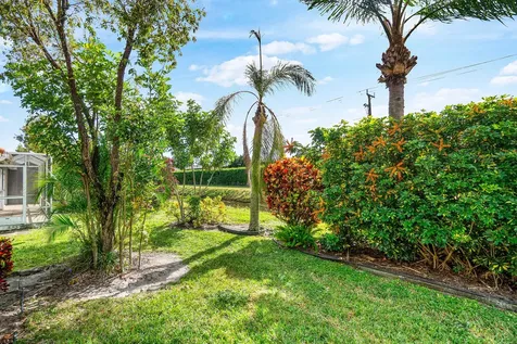 6170 Lake Hibiscus Drive Delray Beach FL 33484