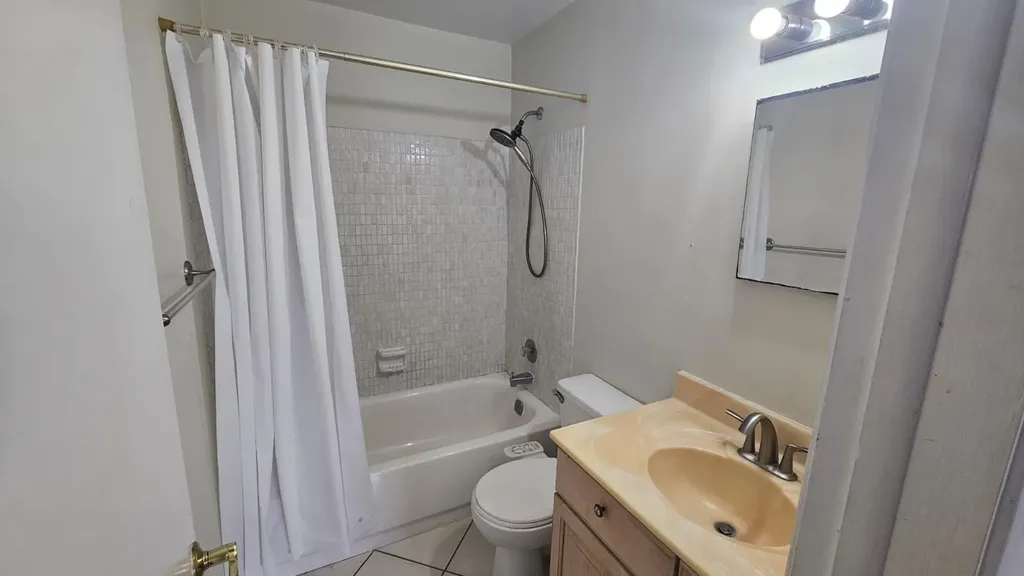 9911 Sandalfoot Boulevard Boca Raton FL 33428