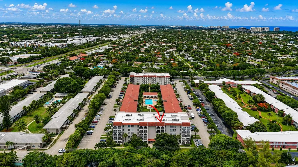 250 NE 20th Street Boca Raton FL 33431