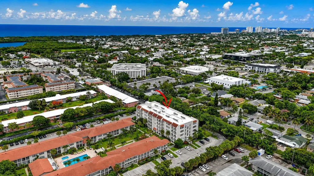 250 NE 20th Street Boca Raton FL 33431