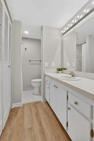 250 NE 20th Street Boca Raton FL 33431
