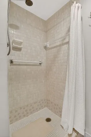 250 NE 20th Street Boca Raton FL 33431