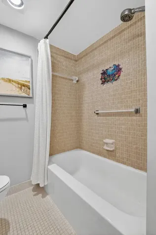 250 NE 20th Street Boca Raton FL 33431