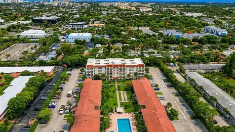 250 NE 20th Street Boca Raton FL 33431