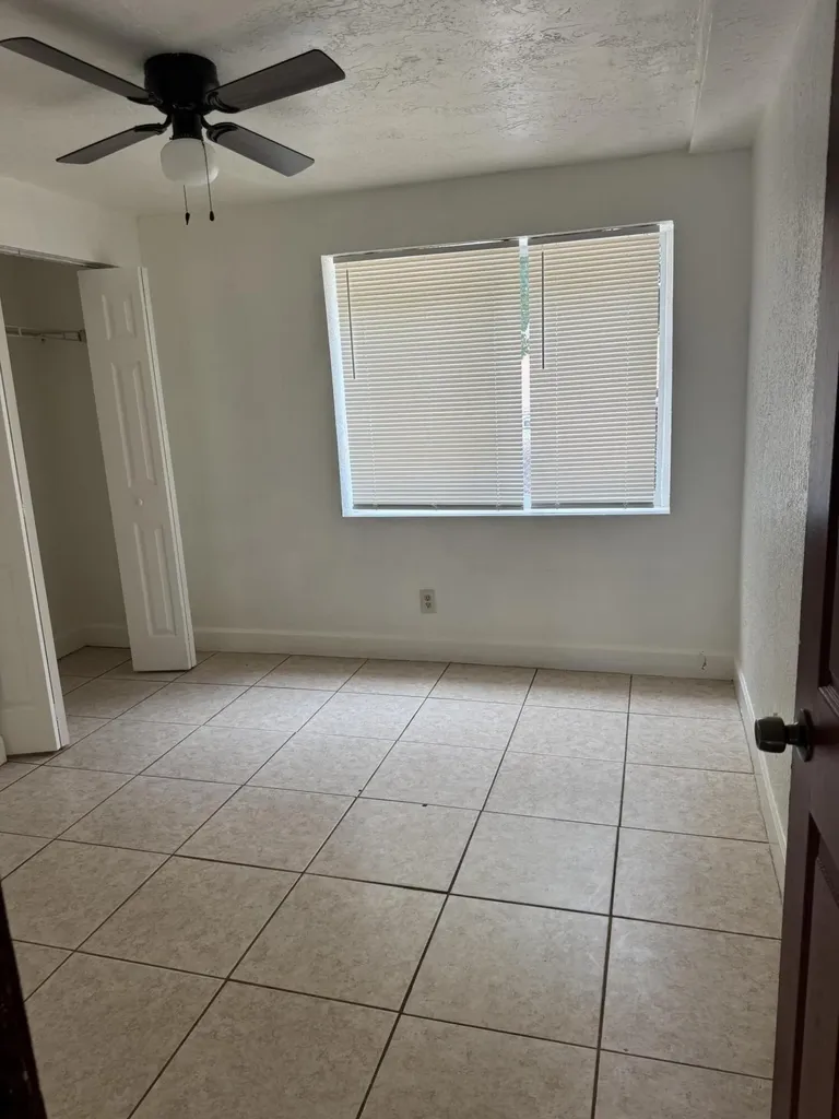 2221 NW 6th Court Fort Lauderdale FL 33311