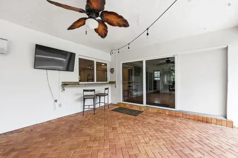 7221 SW 7th Street Plantation FL 33317