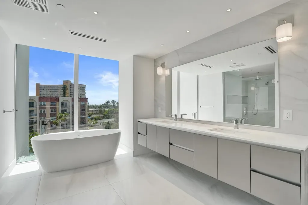 407 N Riverside Drive Pompano Beach FL 33062