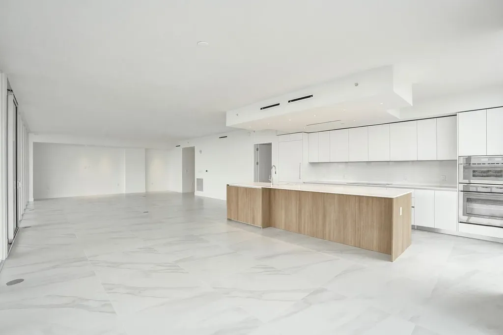 407 N Riverside Drive Pompano Beach FL 33062