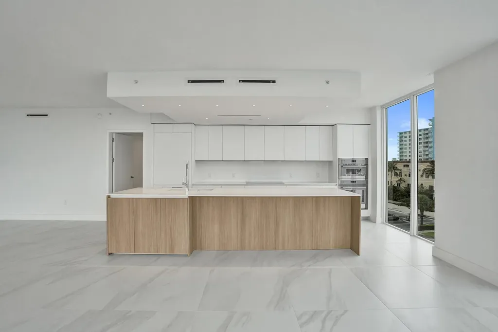 407 N Riverside Drive Pompano Beach FL 33062