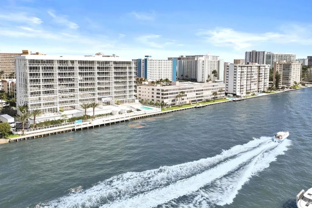 407 N Riverside Drive Pompano Beach FL 33062