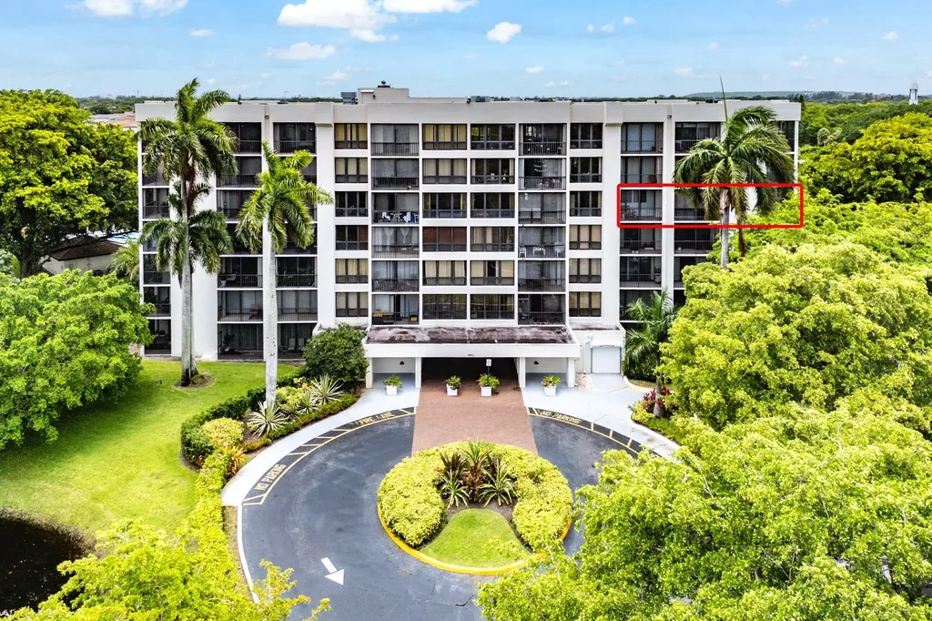 5951 Wellesley Park Drive Boca Raton FL 33433