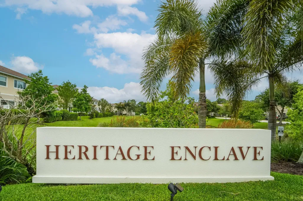 6128 SE Portofino Circle Hobe Sound FL 33455