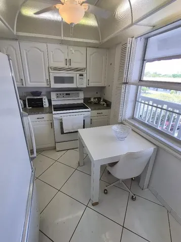 3531 Inverrary Drive Lauderhill FL 33319
