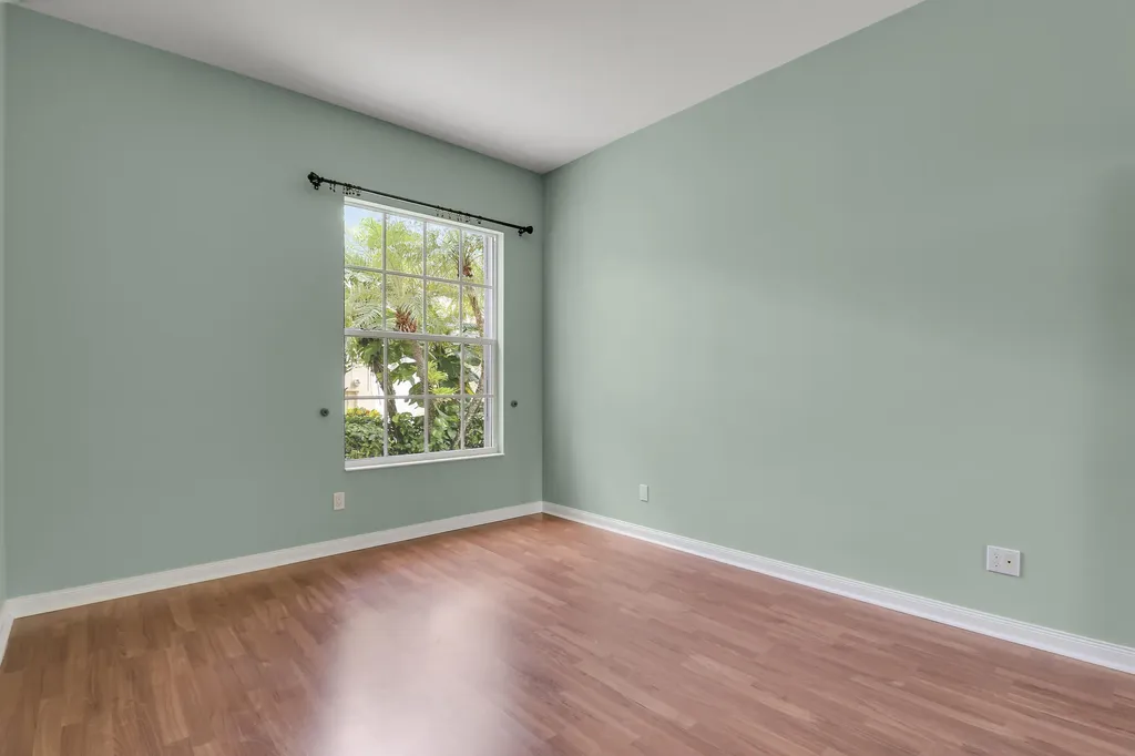 805 Niemen Drive Palm Beach Gardens FL 33410