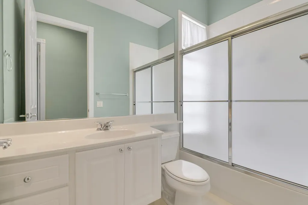 805 Niemen Drive Palm Beach Gardens FL 33410