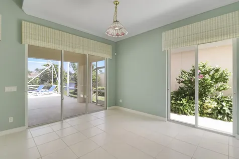 805 Niemen Drive Palm Beach Gardens FL 33410