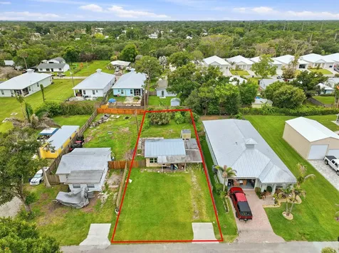 996 SW 34th Terrace Palm City FL 34990