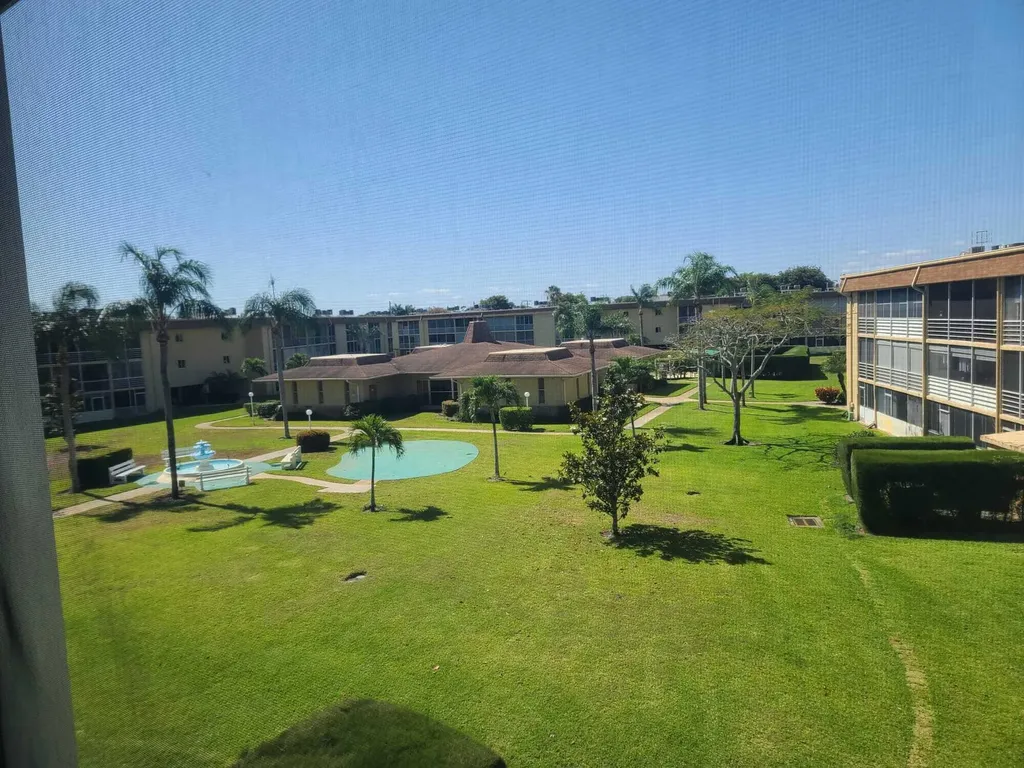 555 Purdy Lane Palm Springs FL 33461