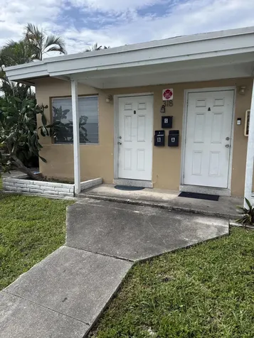318 NE 6th Street Hallandale Beach FL 33009