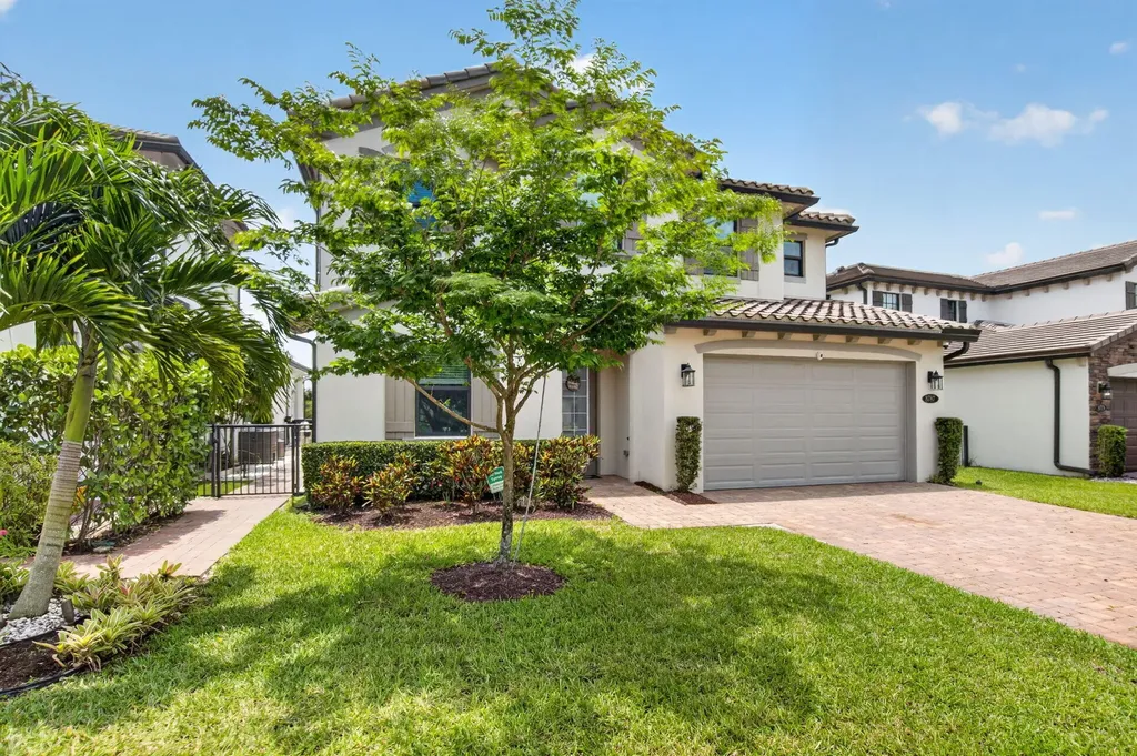 8787 Grand Prix Lane Boynton Beach FL 33472