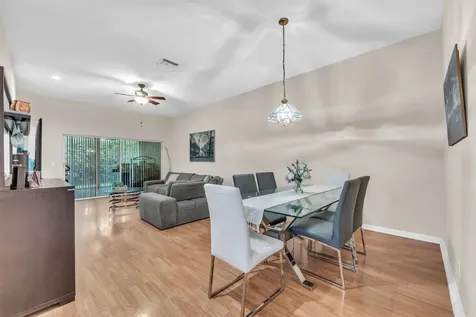 8385 Vía Serena Boca Raton FL 33433