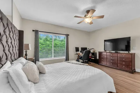8385 Vía Serena Boca Raton FL 33433