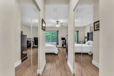 8385 Vía Serena Boca Raton FL 33433