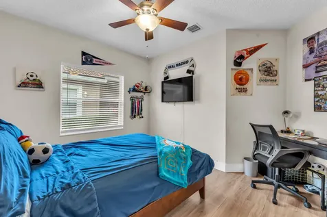 8385 Vía Serena Boca Raton FL 33433