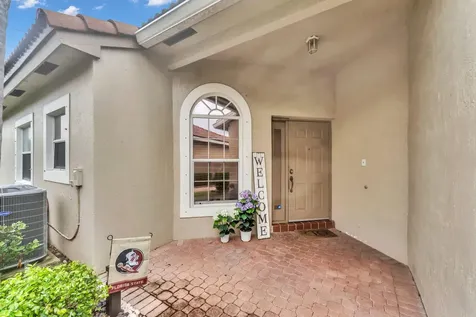 8385 Vía Serena Boca Raton FL 33433