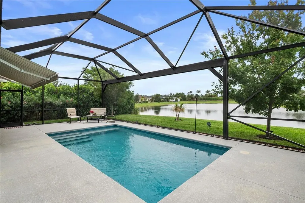 786 SE Woodbine Road Port St Lucie FL 34984