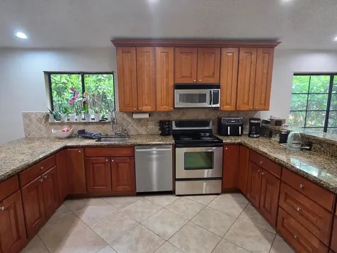 4170 NW 6th Street Deerfield Beach FL 33442