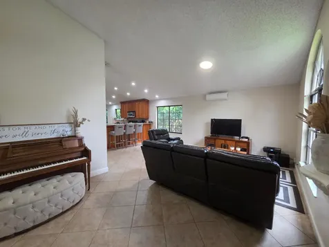 4170 NW 6th Street Deerfield Beach FL 33442
